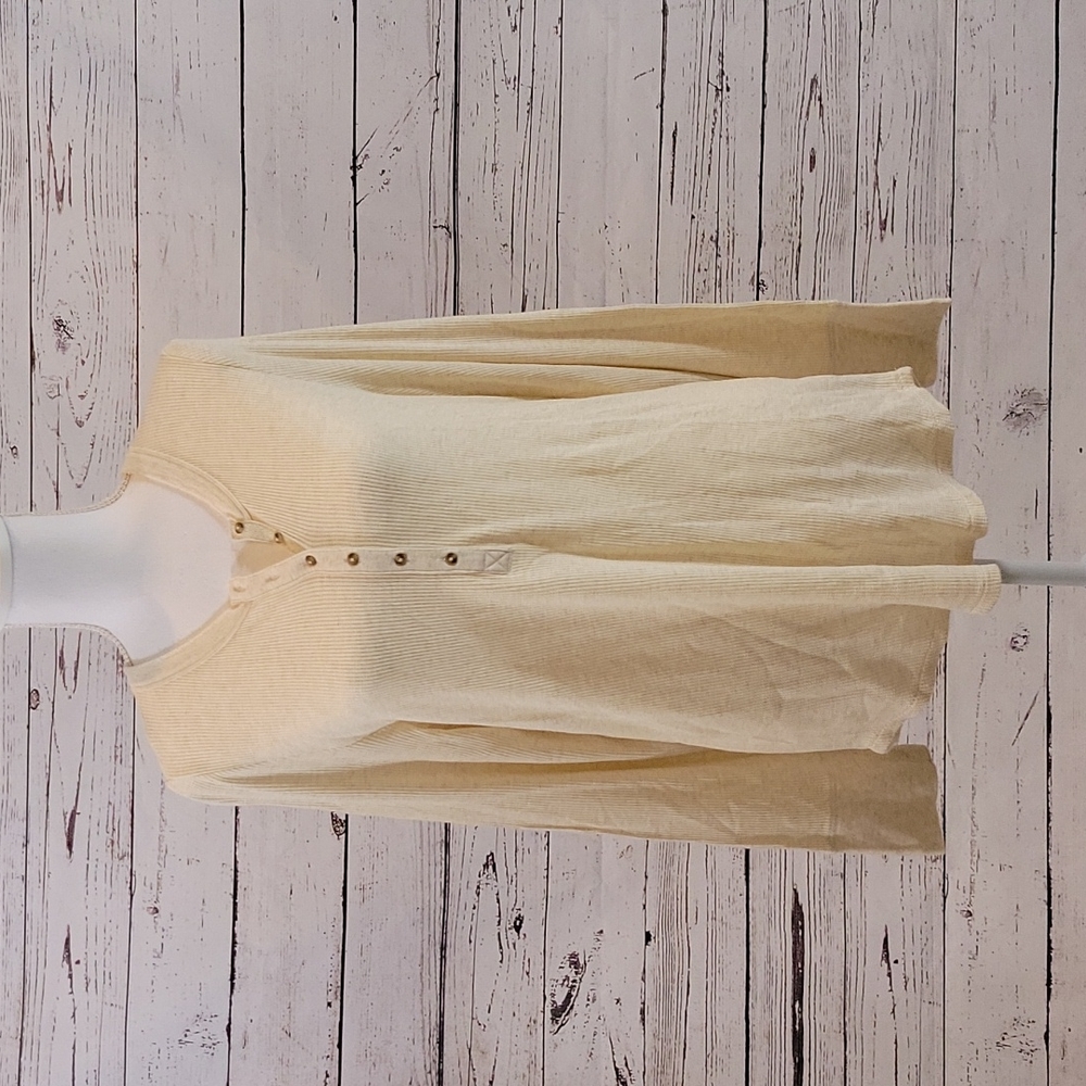 Aerie Long Sleeve Henley top Size XL